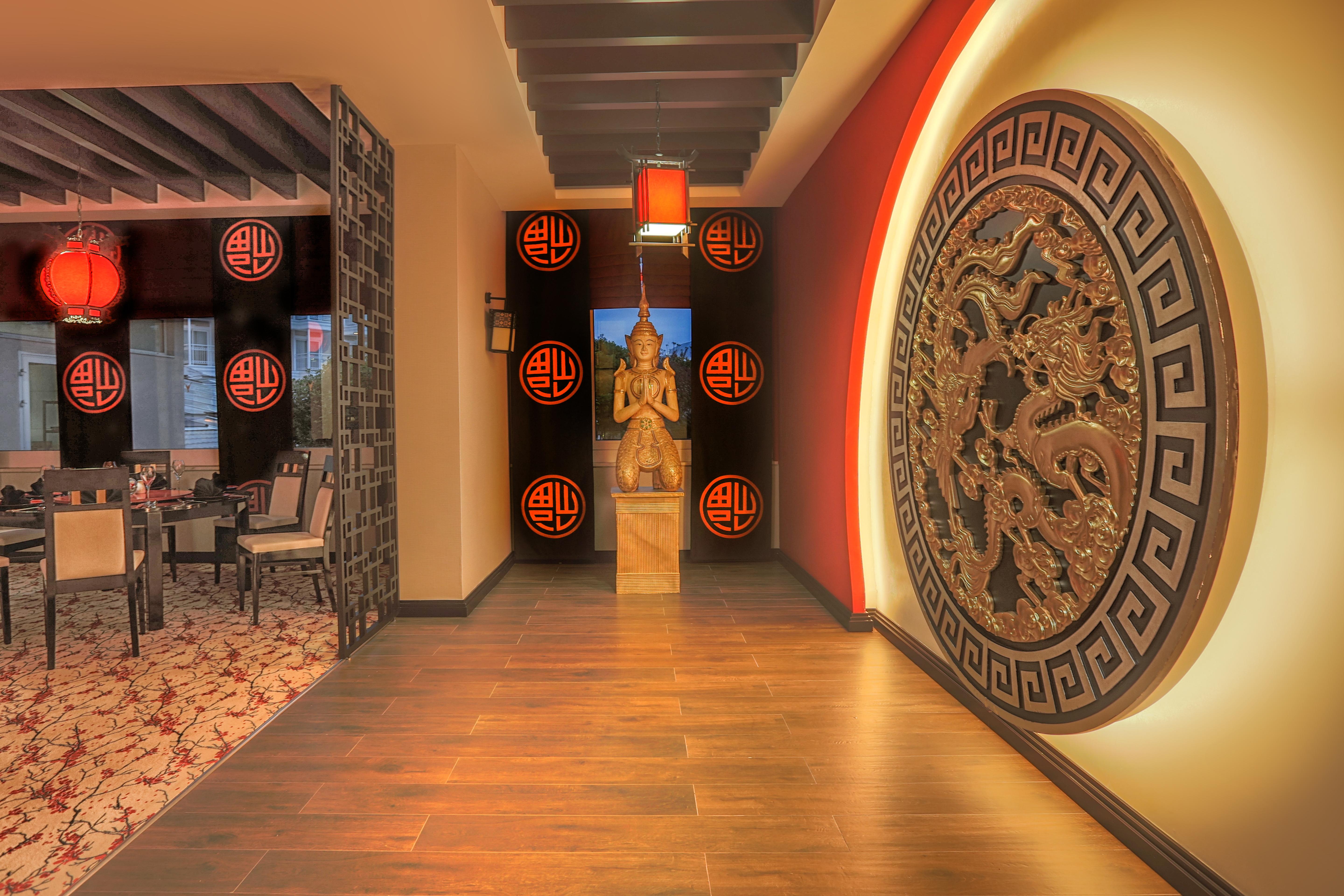 Innvista Hotels Belek Buitenkant foto Interior of a PF Chang's restaurant