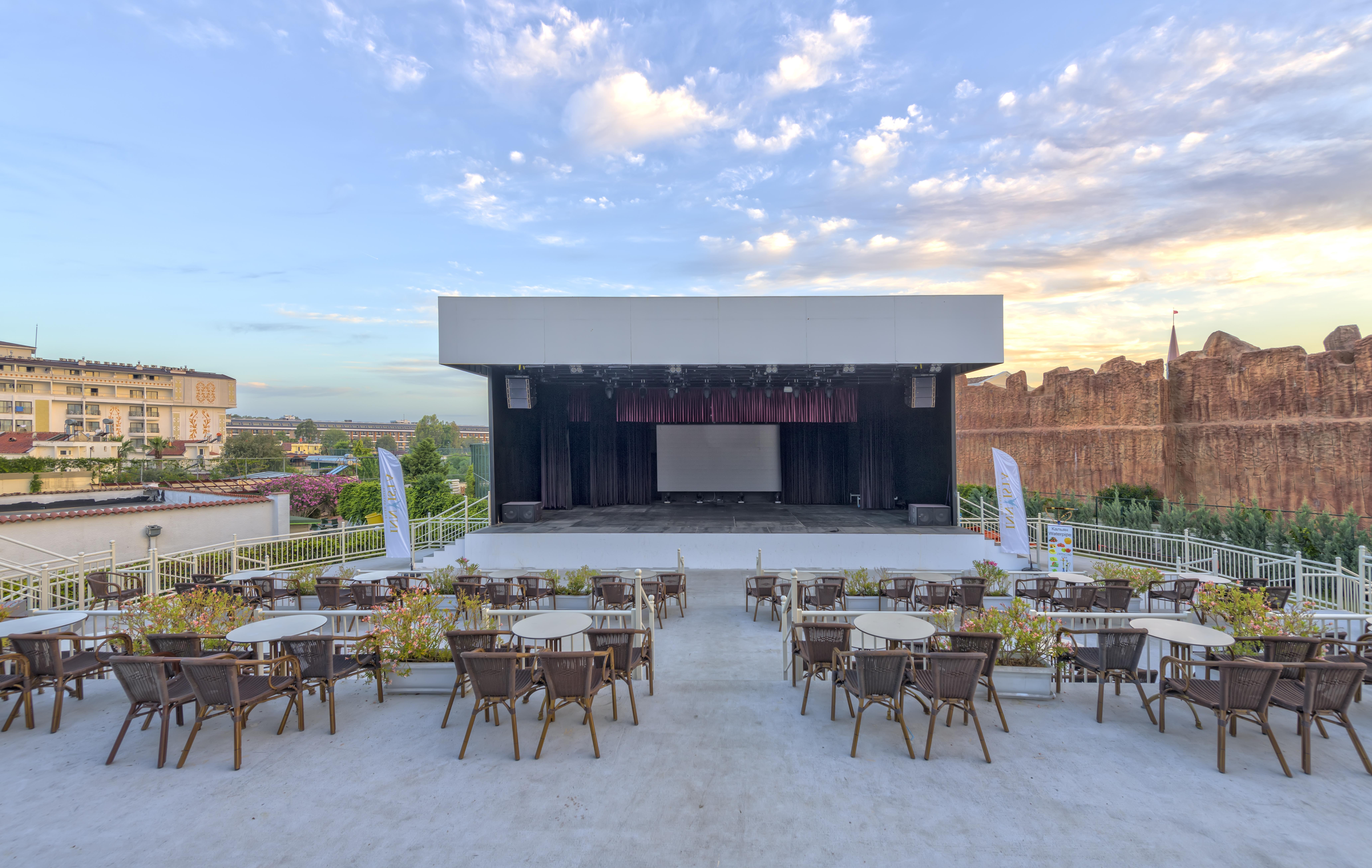 Innvista Hotels Belek Buitenkant foto The stage of the amphitheater